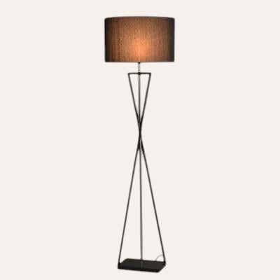 Lampadaire nordique en fer design moderne