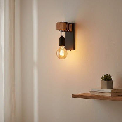 Applique murale industrielle goodlampe en bois noir avec ampoule Edison visible, style rétro.