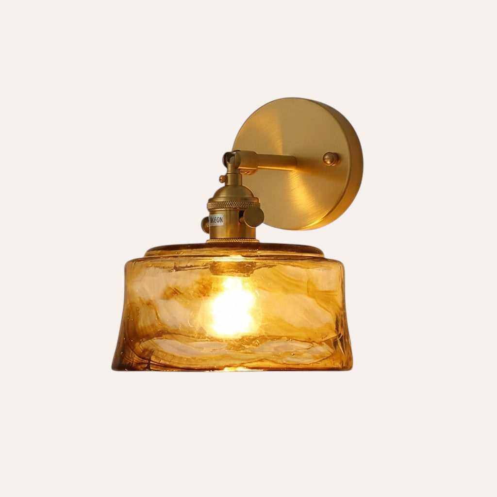 Applique murale goodlampe en laiton avec abat-jour en verre ambré texturé au style rétro nordique et japonais