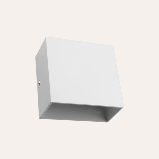 Applique murale LED blanche goodlampe en aluminium, design moderne cubique, éclairage haut et bas pour intérieur.