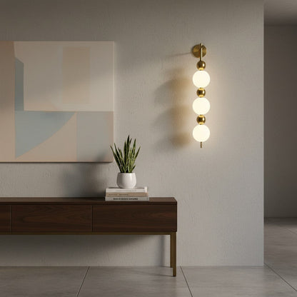 goodlampe applique murale LED dorée en aluminium avec 4 globes blancs laiteux et accents dorés, style moderne