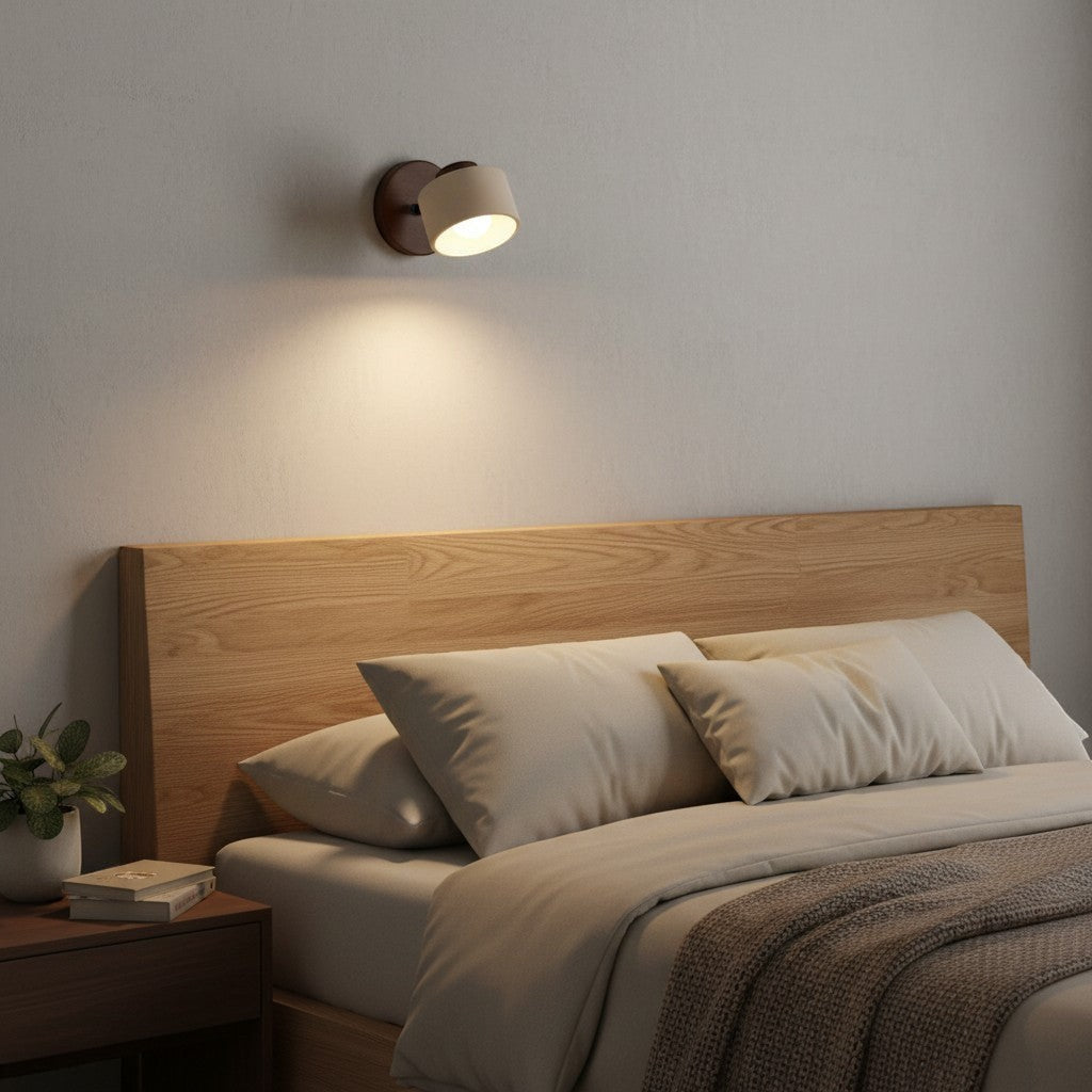 Applique murale goodlampe rotative en bois et pierre, abat-jour cylindrique crème, style moderne.