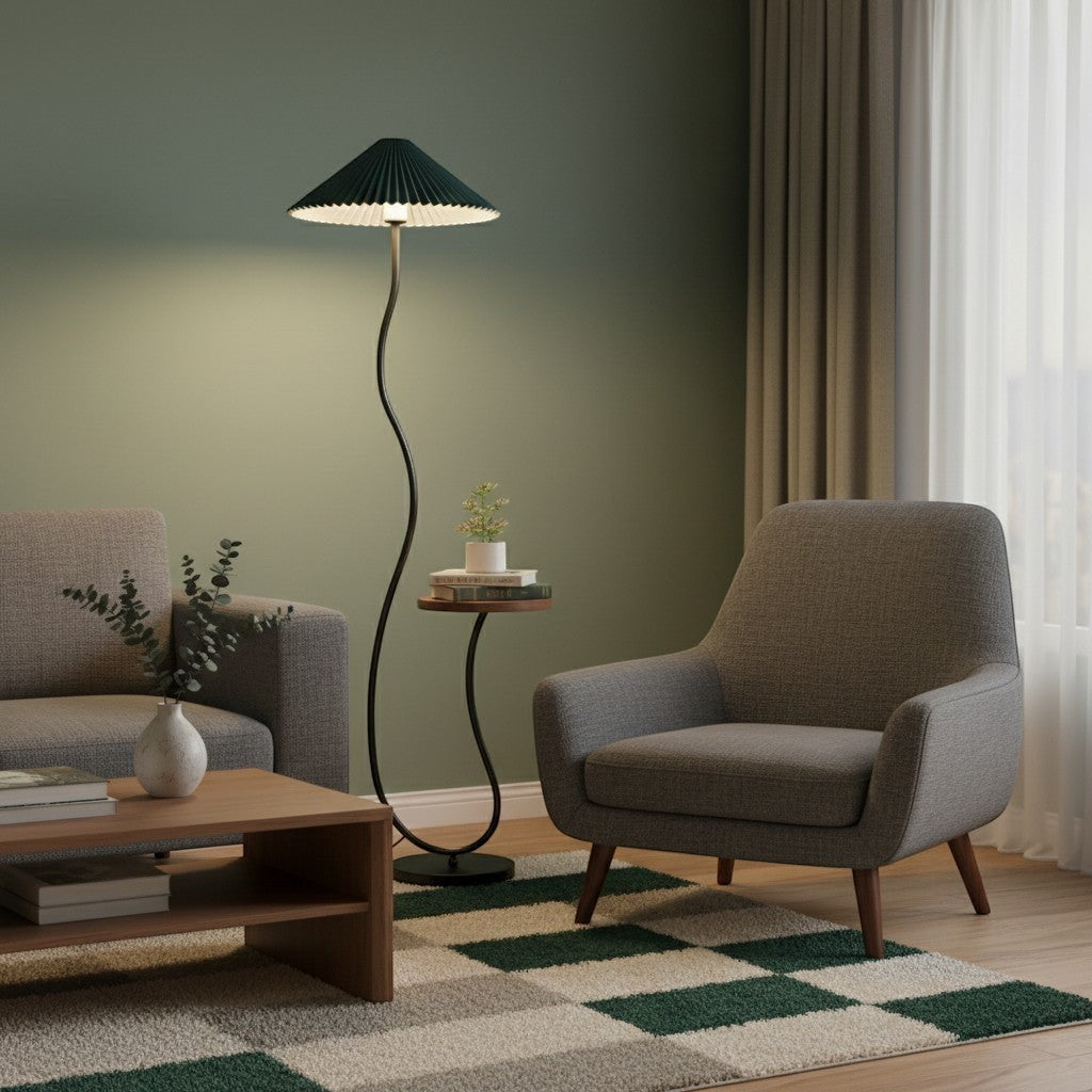 goodlampe lampadaire LED rétro vert foncé avec abat-jour plissé en tissu et petite étagère en bois pour plante.